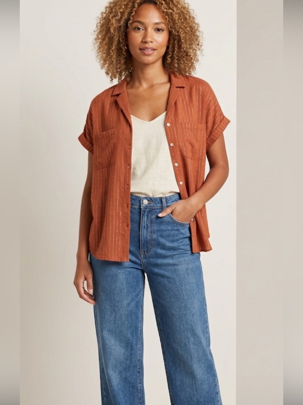 Relaxed Short-Sleeve Button Front Top in Rust - Large